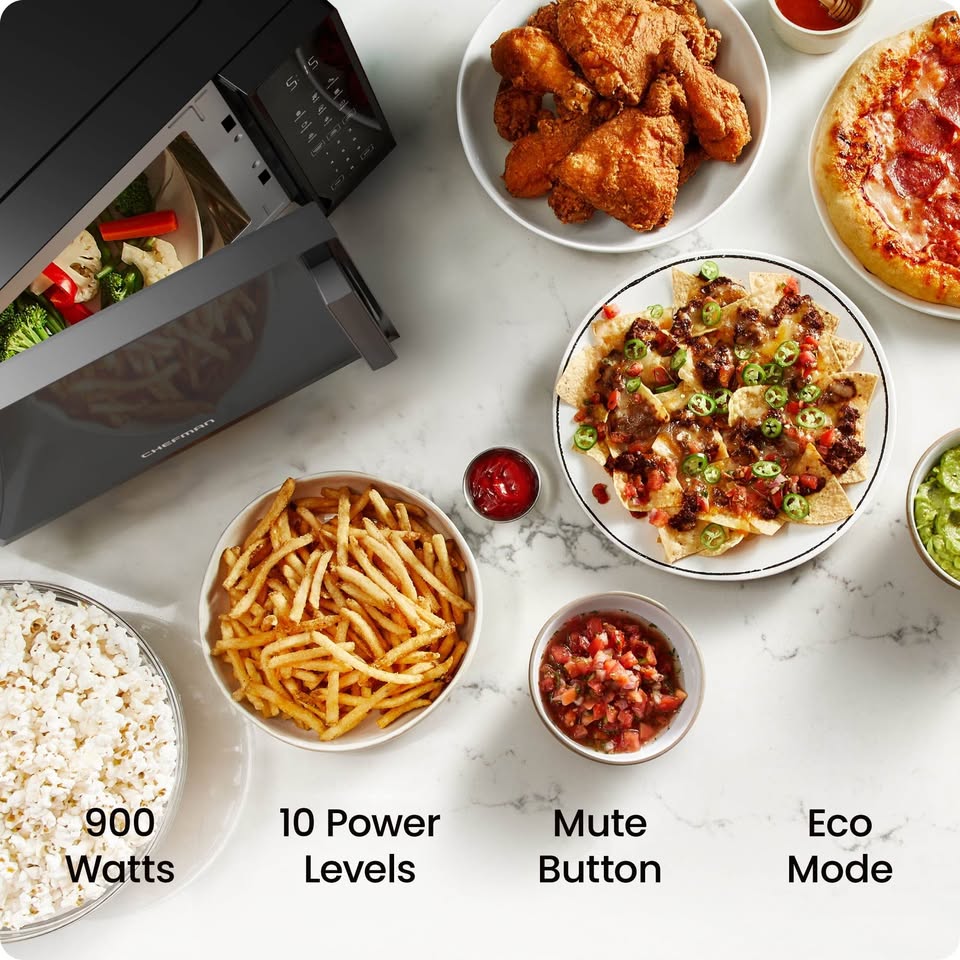 Chefman Countertop Microwave Oven 0.9 Cu. Ft., 900 Watts with 10 Power Levels, 6 Cooking Presets wit