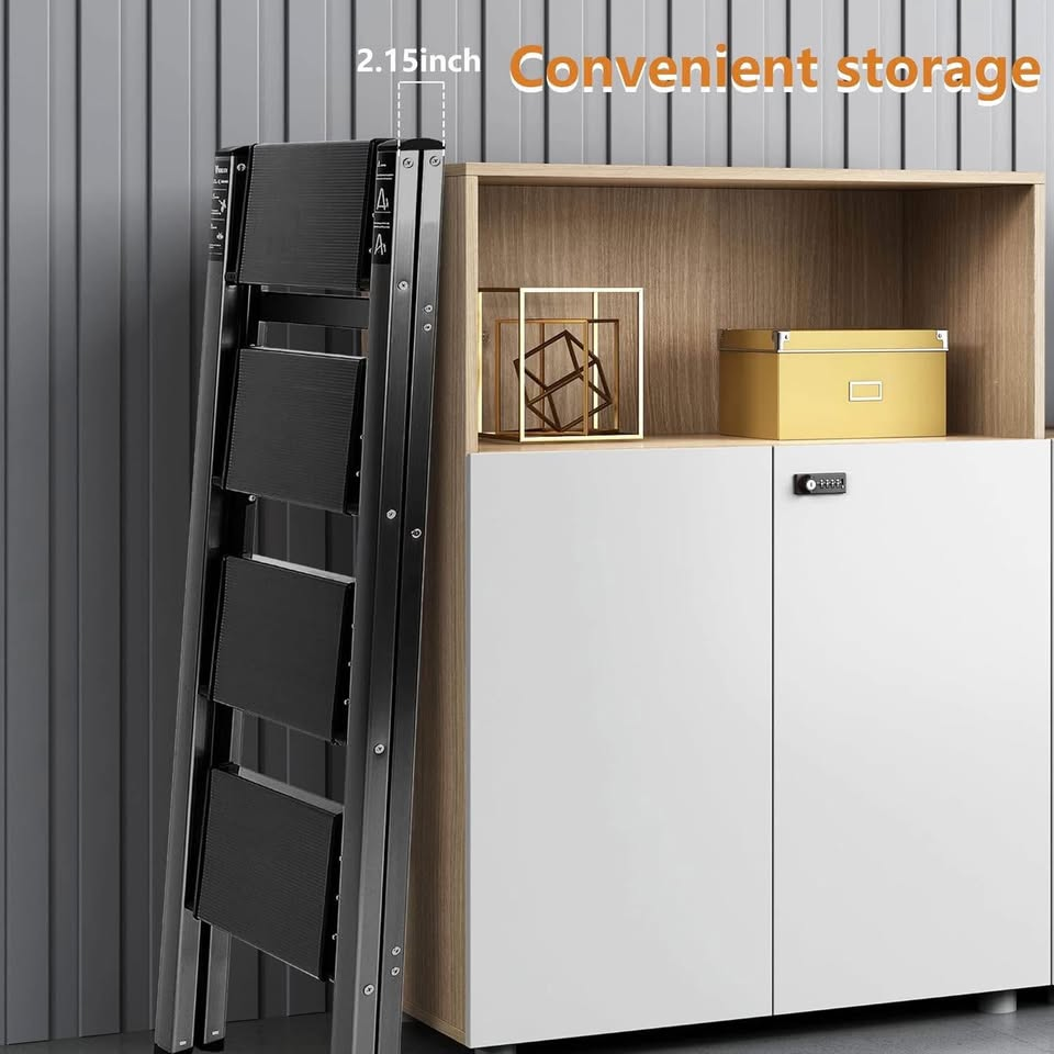 4 steps portable light weight non slip steel ladder