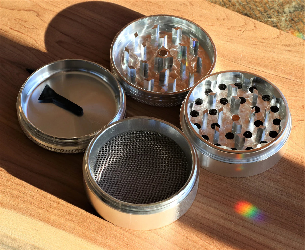 2.5" Gary Professional Grade Dried Herb Grinder- 4pc-Magnetic Lid-Filter